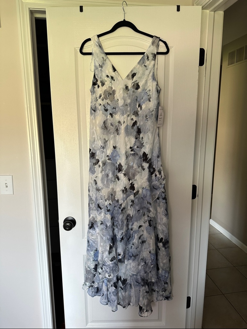 Alex Evenings Blue and Gray Floral V-Neck Chiffon Maxi Dress